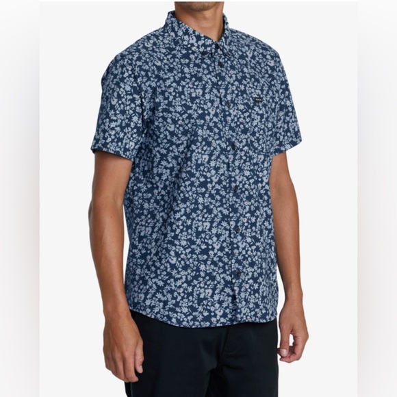 INC International Concepts Blue and White Casual Button Down Shirt - Picture 1 of 6